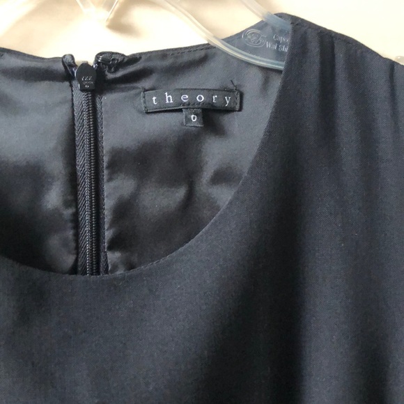 Dress - Picture 4 of 6